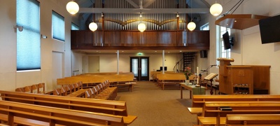 Kerkzaal met Orgel